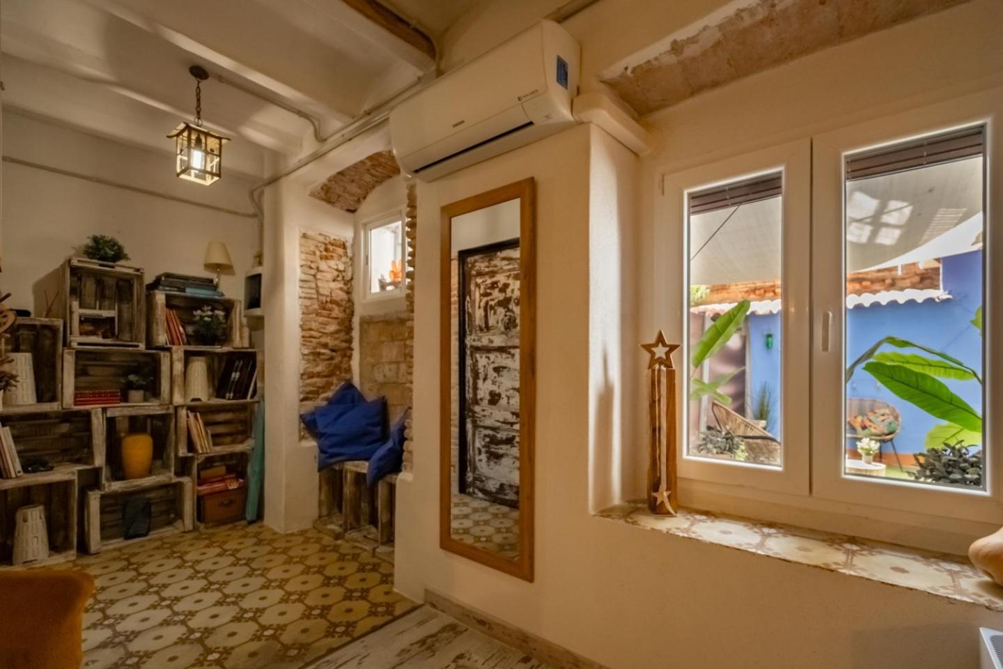 Apartamento En El Corazon De Tarragona. Planta Baja Con Patio. Екстер'єр фото