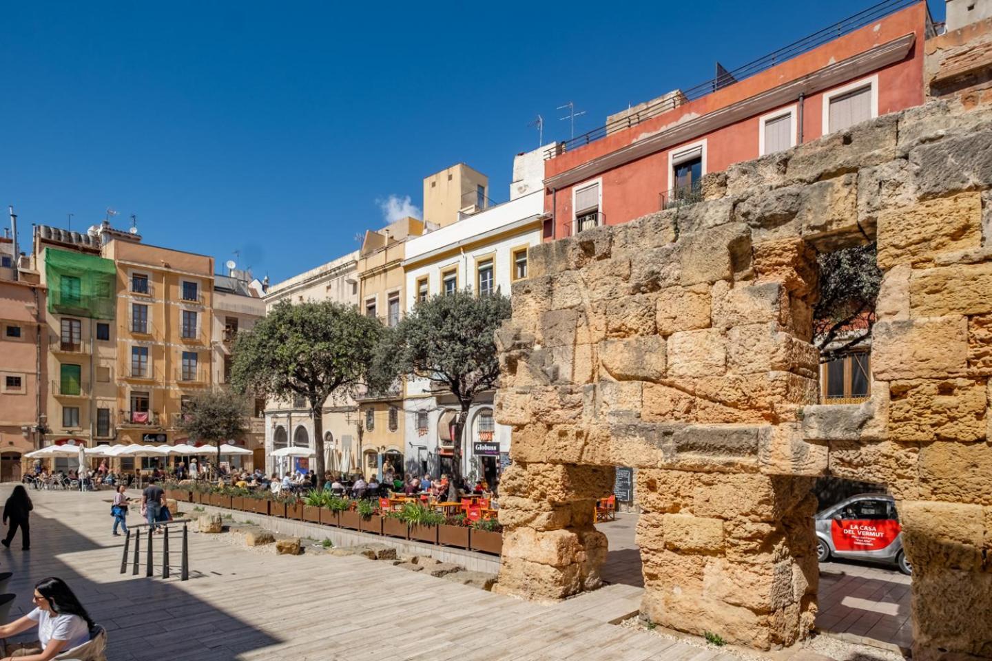 Apartamento En El Corazon De Tarragona. Planta Baja Con Patio. Екстер'єр фото